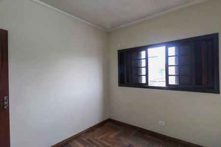 Casa à venda com 171m², 4 quartos e 6 vagasQuarto 2
