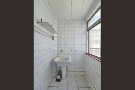 Apartamento para alugar com 75m², 2 quartos e sem vagaÁrea de Serviço