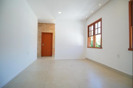 Casa para alugar com 120m², 3 quartos e 1 vagaSala