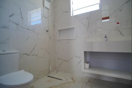 Casa para alugar com 120m², 3 quartos e 1 vagaBanheiro Corredor