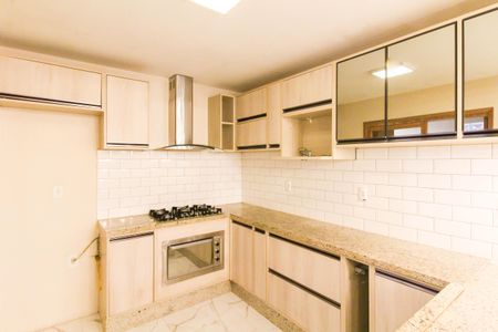 Casa de condomínio à venda com 130m², 2 quartos e 2 vagasCozinha