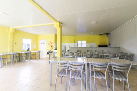 Casa de condomínio à venda com 130m², 2 quartos e 2 vagasÁrea comum - Salão de festas