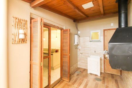 Casa de condomínio à venda com 130m², 2 quartos e 2 vagasÁrea gourmet