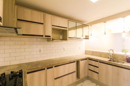 Casa de condomínio à venda com 130m², 2 quartos e 2 vagasCozinha