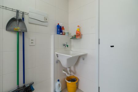Apartamento à venda com 28m², 1 quarto e sem vagaÁrea de Serviço