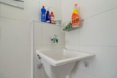 Apartamento à venda com 28m², 1 quarto e sem vagaÁrea de Serviço