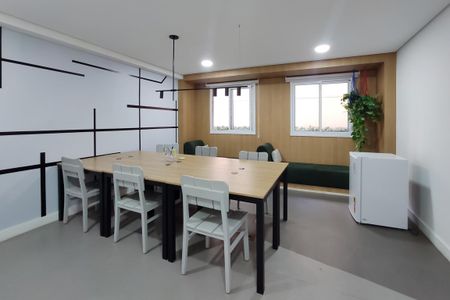Studio à venda com 28m², 1 quarto e sem vaga Studio à venda com 28m², 1 quarto e sem vagaCoworking