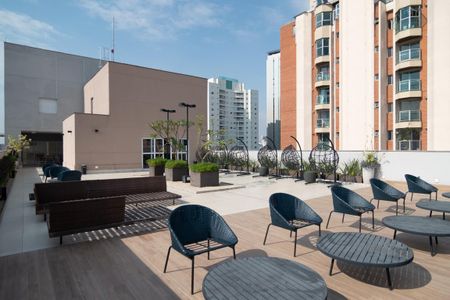 Studio à venda com 28m², 1 quarto e sem vaga Studio à venda com 28m², 1 quarto e sem vagaCobertura