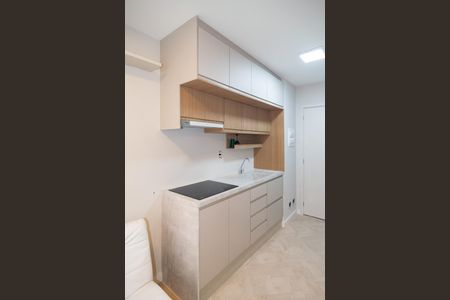 Studio à venda com 28m², 1 quarto e sem vaga Studio à venda com 28m², 1 quarto e sem vagaCozinha