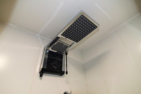 Studio à venda com 28m², 1 quarto e sem vaga Studio à venda com 28m², 1 quarto e sem vagaBanheiro