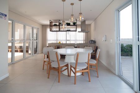 Studio à venda com 28m², 1 quarto e sem vaga Studio à venda com 28m², 1 quarto e sem vagaÁrea comum - Salão de festas