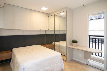 Studio à venda com 28m², 1 quarto e sem vaga Studio à venda com 28m², 1 quarto e sem vagaStudio