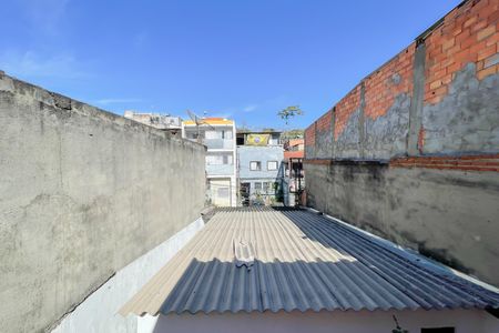 Vista de casa para alugar com 2 quartos, 150m² em Jardim Roberto, Osasco