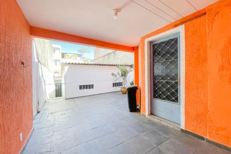 Quintal de casa para alugar com 2 quartos, 150m² em Jardim Roberto, Osasco