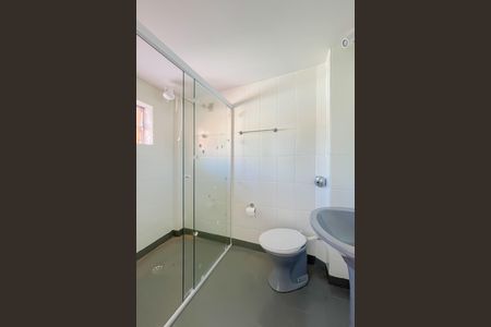 Banheiro de casa para alugar com 2 quartos, 150m² em Jardim Roberto, Osasco