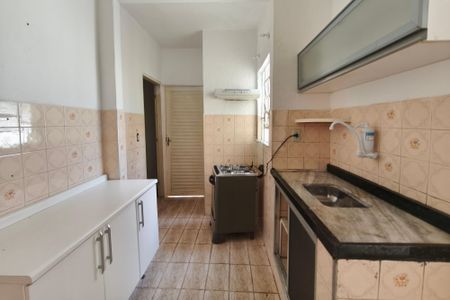 Casa para alugar com 190m², 5 quartos e 3 vagasEdícula- Cozinha