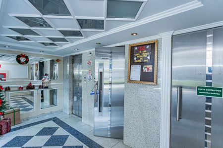 Apartamento à venda com 90m², 3 quartos e 1 vagaHall de entrada