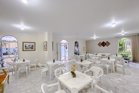 Apartamento à venda com 60m², 2 quartos e 1 vagaÁrea comum - Salão de festas