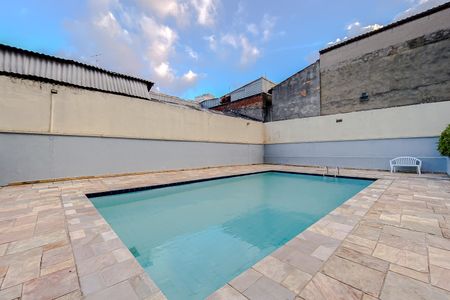 Apartamento à venda com 60m², 2 quartos e 1 vagaÁrea comum - Piscina