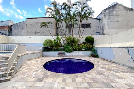 Apartamento à venda com 60m², 2 quartos e 1 vagaÁrea comum - Piscina