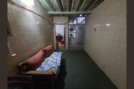 Casa para alugar com 156m², 2 quartos e 2 vagasHall