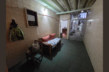 Casa para alugar com 156m², 2 quartos e 2 vagasHall
