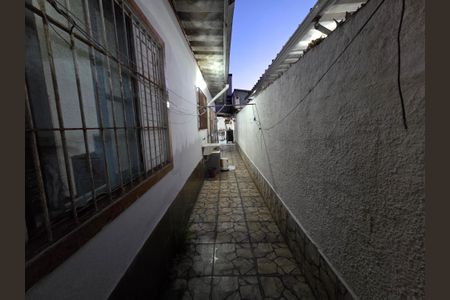 Casa para alugar com 156m², 2 quartos e 2 vagasQuintal