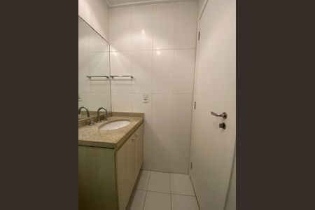 Lavabo de apartamento para alugar com 2 quartos, 59m² em Campo Belo, São Paulo