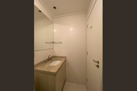 Apartamento para alugar com 59m², 2 quartos e 1 vaga Apartamento para alugar com 59m², 2 quartos e 1 vagaBanheiro da Suíte