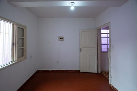 Casa para alugar com 97m², 2 quartos e 1 vagaQuarto