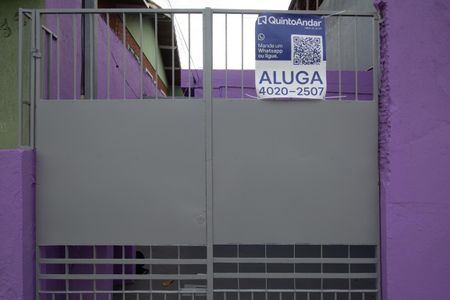 Casa para alugar com 97m², 2 quartos e 1 vagaFachada/Placa