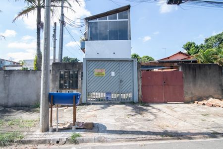 Casa para alugar com 49m², 2 quartos e sem vagaFachada
