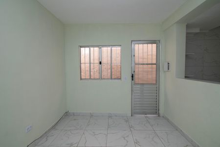 Casa para alugar com 49m², 2 quartos e sem vagaSala