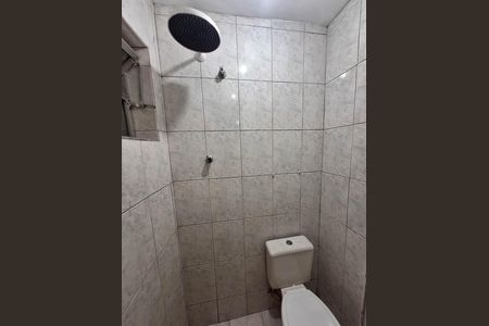 Casa de condomínio à venda com 253m², 4 quartos e 1 vaga Casa de condomínio à venda com 253m², 4 quartos e 1 vagaBanheiro de serviço