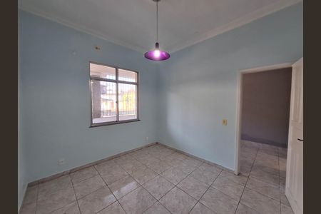 Casa de condomínio à venda com 253m², 4 quartos e 1 vaga Casa de condomínio à venda com 253m², 4 quartos e 1 vagaQuarto 2