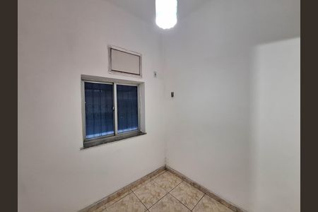 Casa de condomínio à venda com 253m², 4 quartos e 1 vaga Casa de condomínio à venda com 253m², 4 quartos e 1 vagaQuarto 4