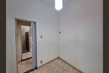 Casa de condomínio à venda com 253m², 4 quartos e 1 vaga Casa de condomínio à venda com 253m², 4 quartos e 1 vagaQuarto 4