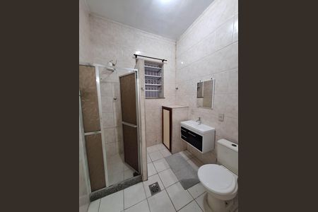 Casa de condomínio à venda com 253m², 4 quartos e 1 vaga Casa de condomínio à venda com 253m², 4 quartos e 1 vagaBanheiro Social