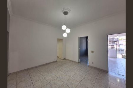 Casa de condomínio à venda com 253m², 4 quartos e 1 vaga Casa de condomínio à venda com 253m², 4 quartos e 1 vagaSala