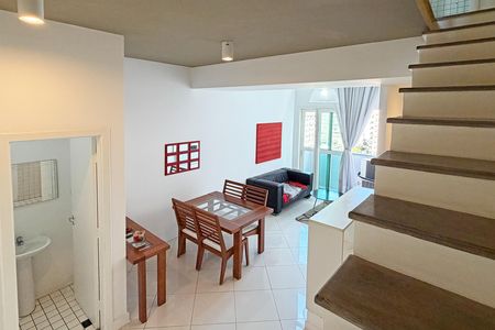 Sala de apartamento para alugar com 2 quartos, 130m² em Gonzaga, Santos