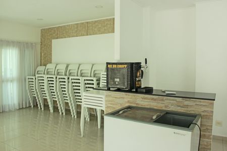 Apartamento para alugar com 130m², 2 quartos e 1 vagaÁrea comum - Salão de festas