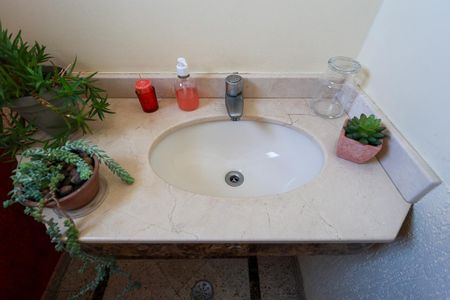 Apartamento à venda com 122m², 4 quartos e 2 vagasLavabo