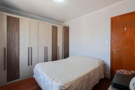 Apartamento à venda com 122m², 4 quartos e 2 vagasQuarto 1