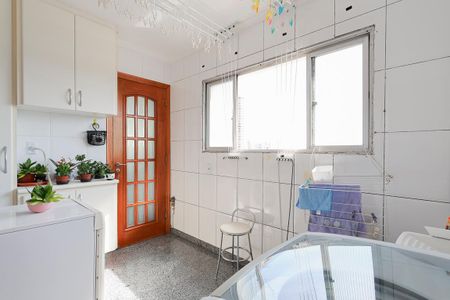 Apartamento à venda com 122m², 4 quartos e 2 vagasÁrea de serviço