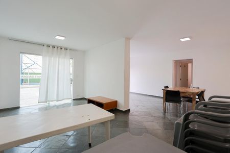 Apartamento à venda com 122m², 4 quartos e 2 vagasÁrea comum - Salão de festas