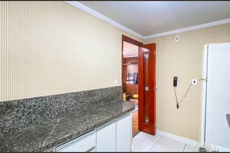 Cozinha  de apartamento para alugar com 2 quartos, 49m² em Jardim Danfer, São Paulo