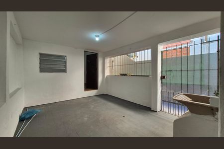Casa para alugar com 99m², 2 quartos e 1 vaga Casa para alugar com 99m², 2 quartos e 1 vagaÁrea de serviço