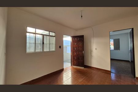 Casa para alugar com 99m², 2 quartos e 1 vaga Casa para alugar com 99m², 2 quartos e 1 vagaSala