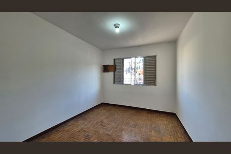 Casa para alugar com 99m², 2 quartos e 1 vaga Casa para alugar com 99m², 2 quartos e 1 vagaQuarto