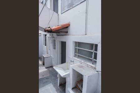 Casa para alugar com 40m², 1 quarto e sem vagaÁrea de serviço 